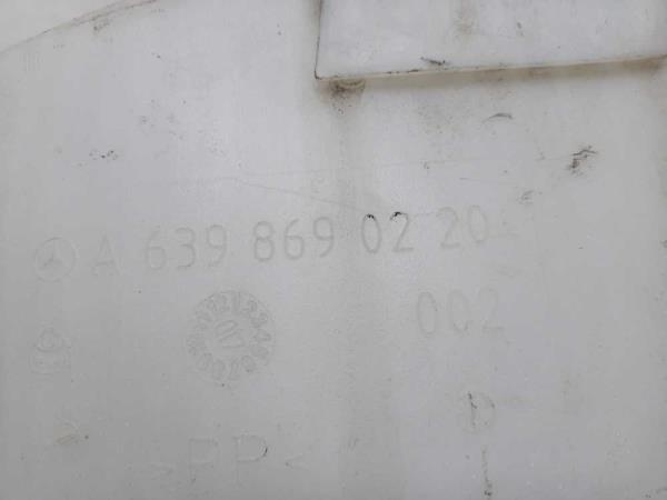 RESERVOIR LAVE GLACE MERCEDES  - Vue 3